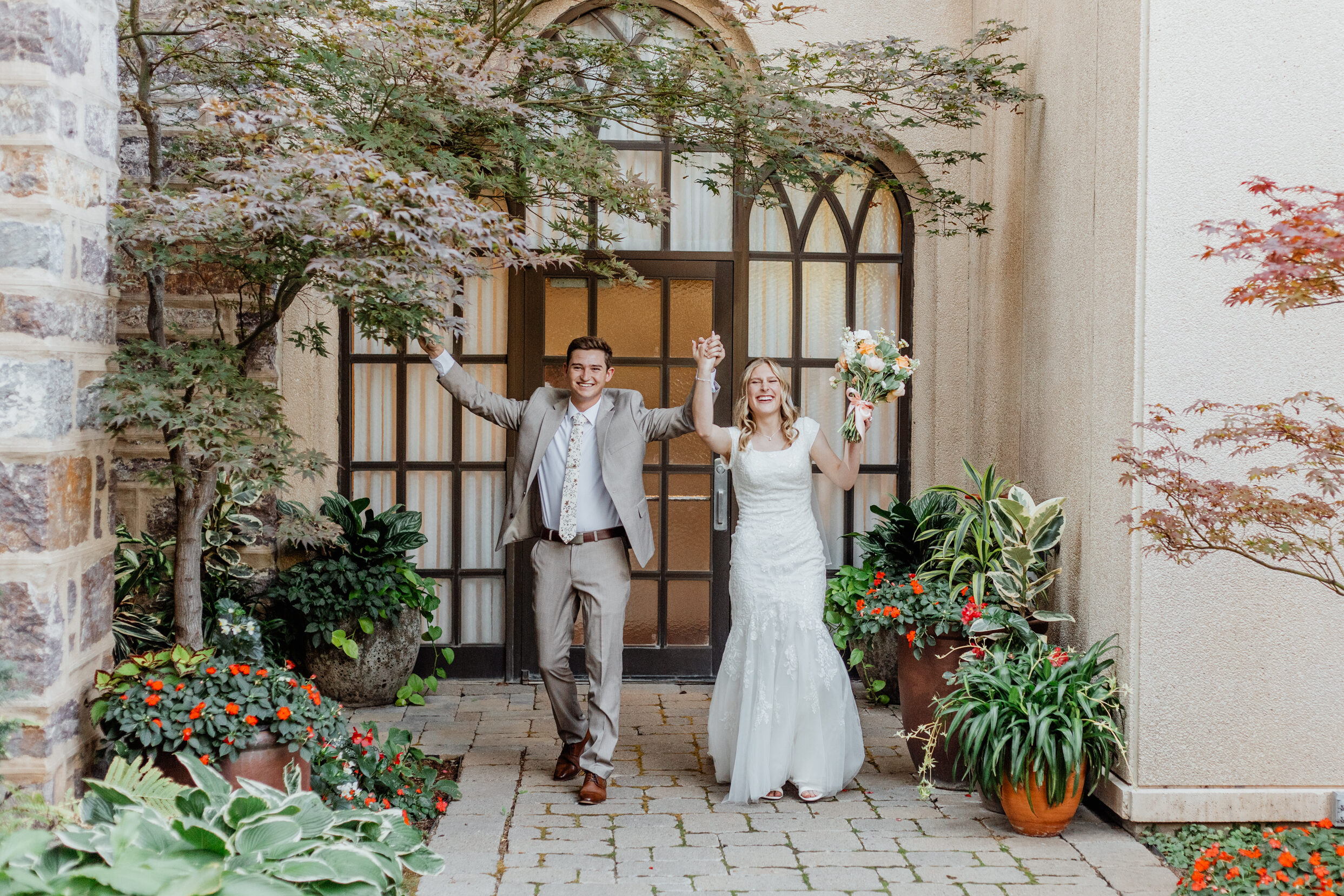 Logan UT Temple makingmoments k&z 4